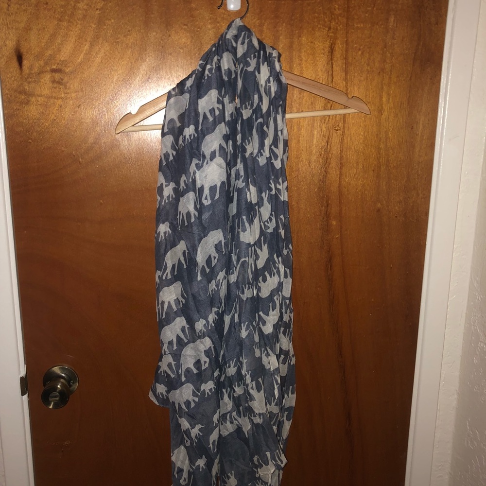 Scarf
